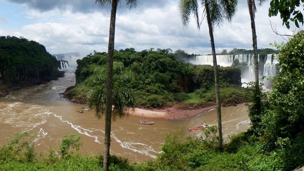 Cataratas del Iguazú ¿A qué hora abren los parques nacionales?